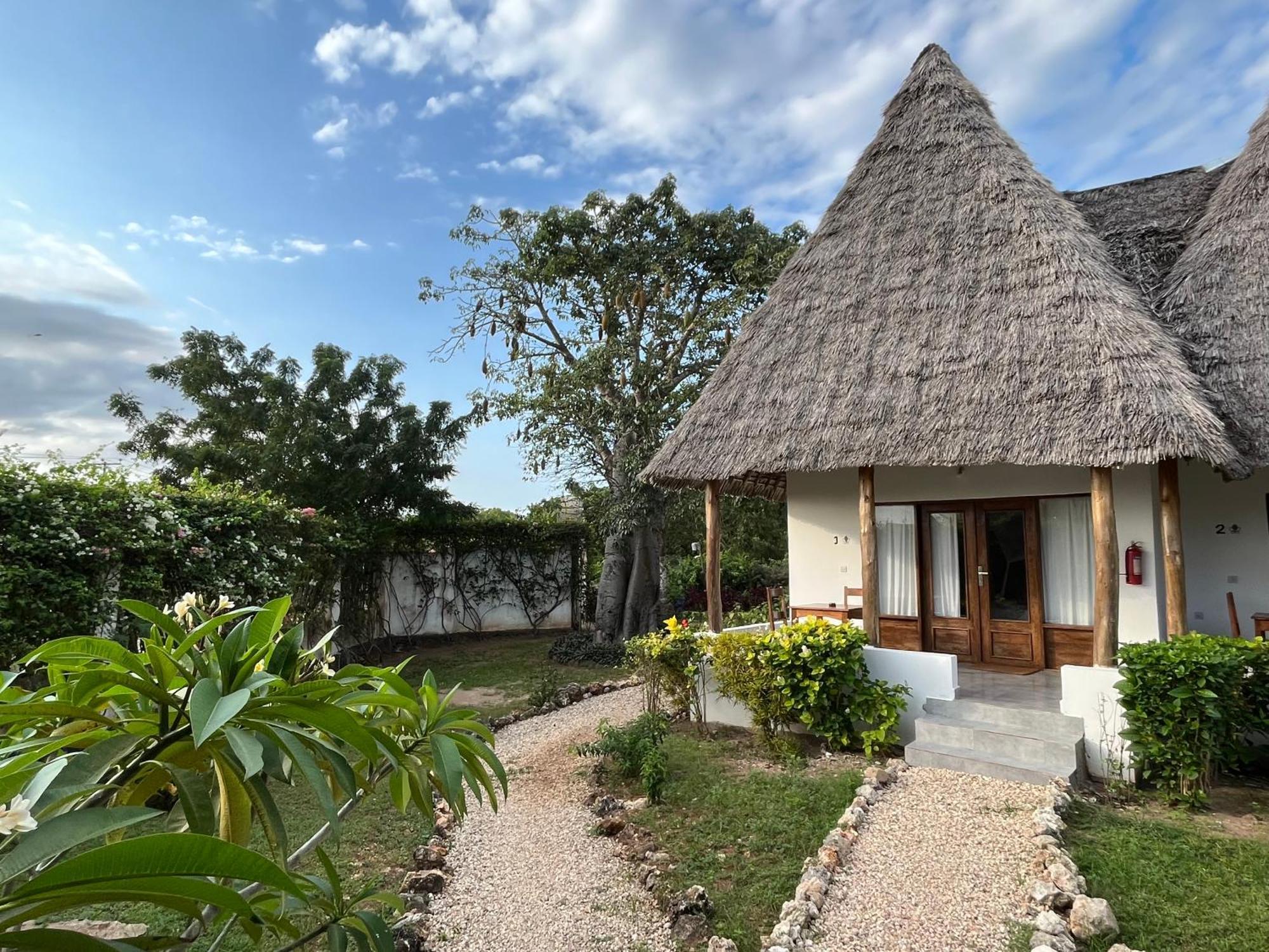 Miti Beach Bungalows Nungwi Exterior photo